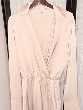 Princess Polly Nicola Mini wrap Dress size 8 Beige color